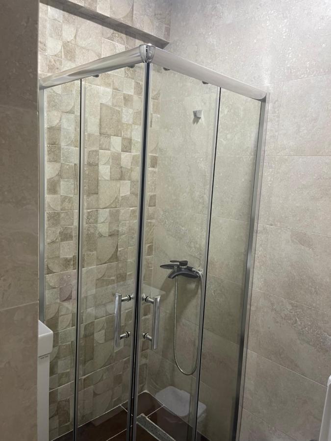 Daf Apartaments Приштина Екстер'єр фото